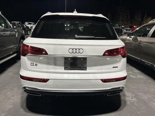 2024 Audi Q5 45 S line quattro Premium