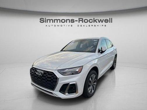 2024 Audi Q5 45 S line quattro Premium