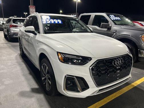 2024 Audi Q5 45 S line quattro Premium