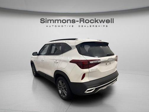 2023 Kia Seltos S