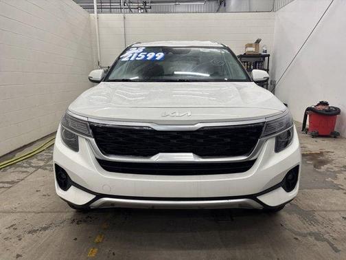 2023 Kia Seltos S