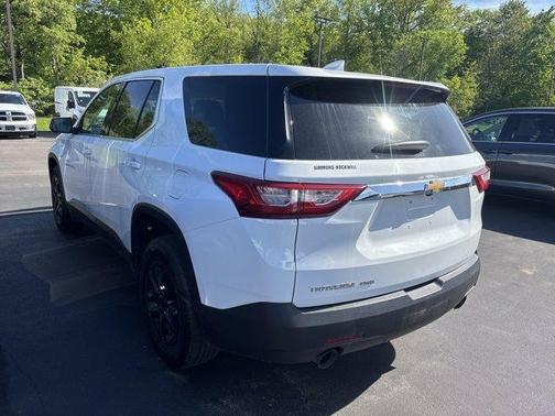 2021 Chevrolet Traverse LS