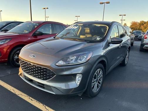 2022 Ford Escape SEL
