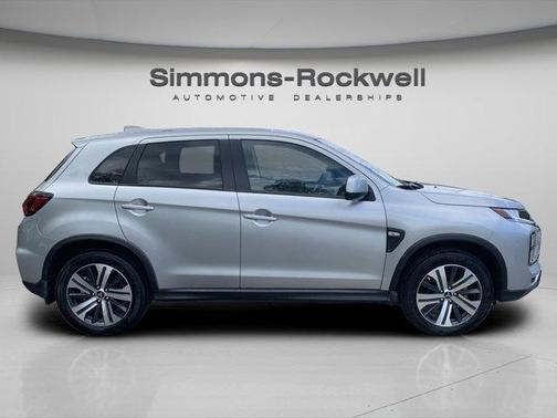 2024 Mitsubishi Outlander Sport S