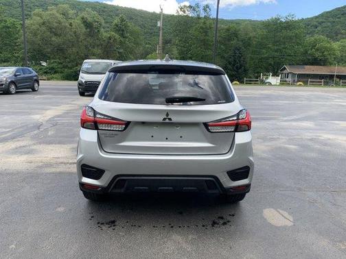 2024 Mitsubishi Outlander Sport S