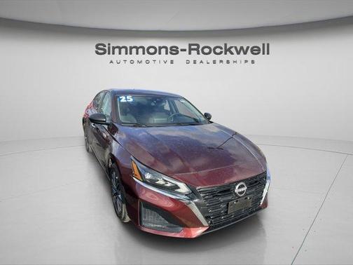 2025 Nissan Altima SV