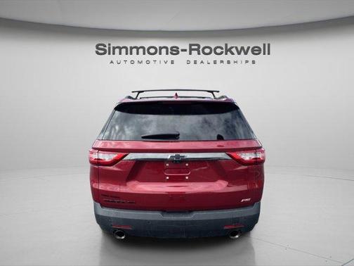 2021 Chevrolet Traverse RS