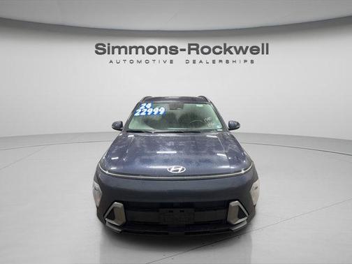2024 Hyundai KONA SEL