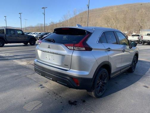 2022 Mitsubishi Eclipse Cross LE