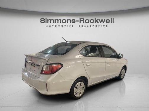 2024 Mitsubishi Mirage G4 ES