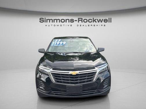 2023 Chevrolet Equinox LS