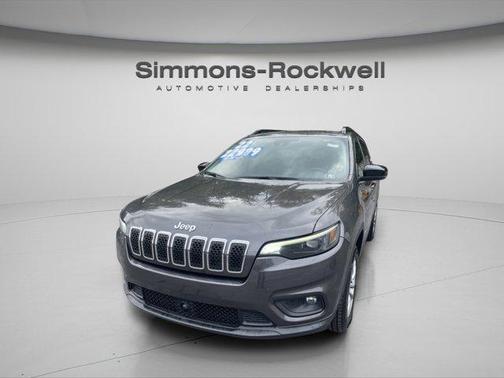 2022 Jeep Cherokee Latitude Lux