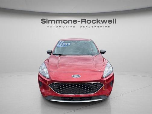 2022 Ford Escape SE