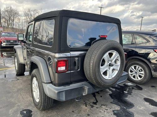 2022 Jeep Wrangler Sport