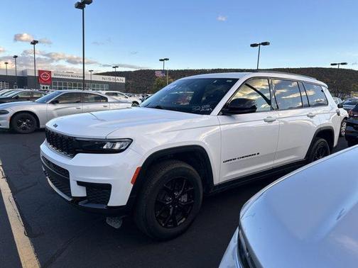 2024 Jeep Grand Cherokee L Laredo
