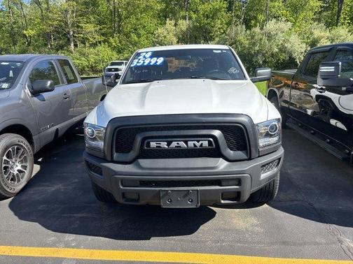 2024 RAM 1500 Classic SLT