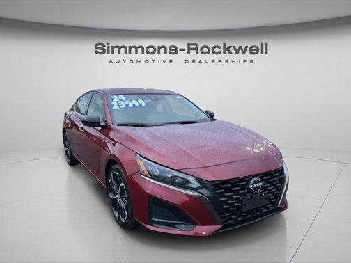 2024 Nissan Altima 2.5 SR