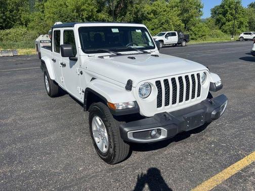 2023 Jeep Gladiator Sport