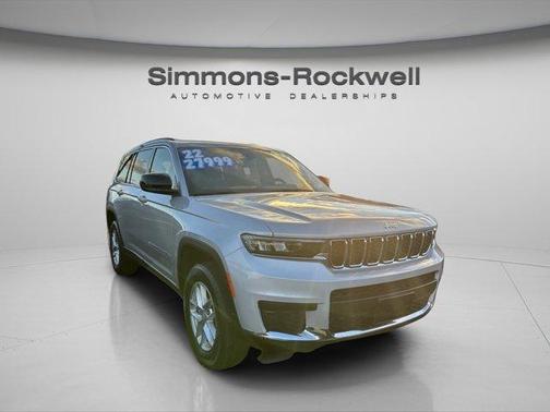 2022 Jeep Grand Cherokee L Laredo