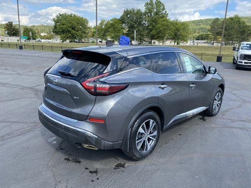 2022 Nissan Murano S