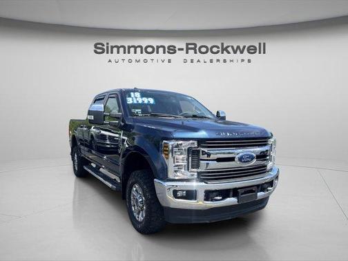 Blue 2018 Ford F-250 Super Duty