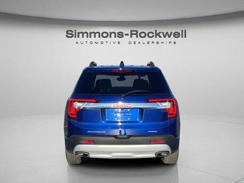2023 GMC Acadia SLE