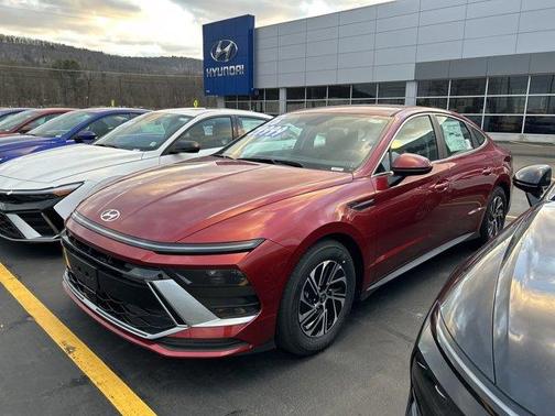 2026 Hyundai SONATA Hybrid Blue