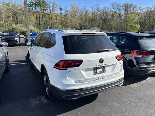 2022 Volkswagen Tiguan 2.0T SE