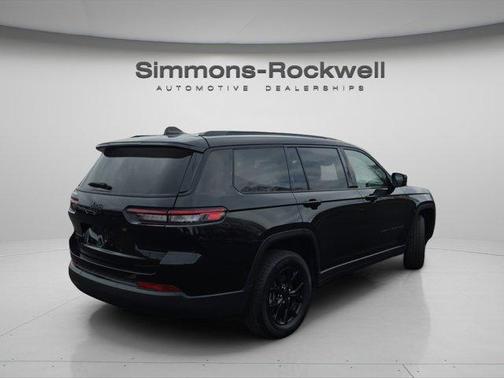 2024 Jeep Grand Cherokee L Laredo