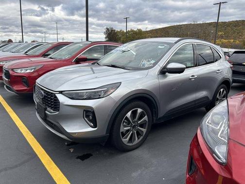 2023 Ford Escape Platinum