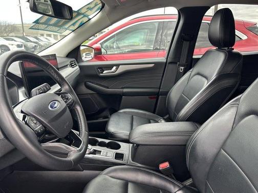 2023 Ford Escape Platinum
