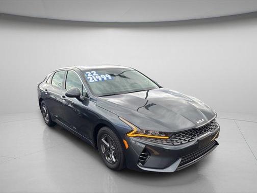 2022 Kia K5 LXS