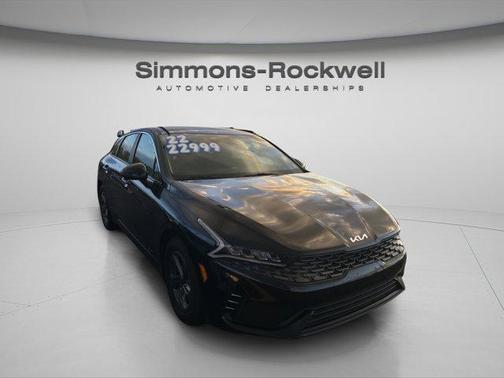 2022 Kia K5 LXS