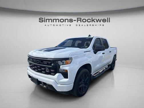 2024 Chevrolet Silverado 1500 Custom