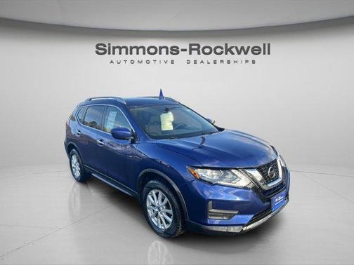 2020 Nissan Rogue SV