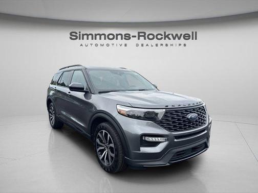 2023 Ford Explorer ST-Line