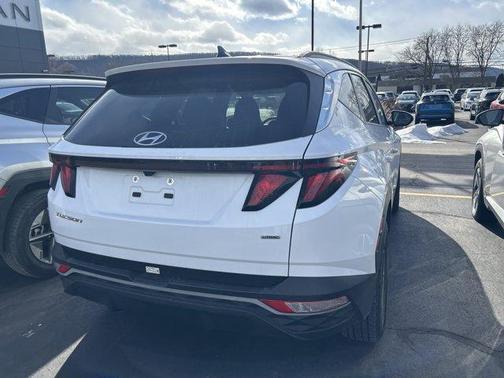 2024 Hyundai TUCSON SEL