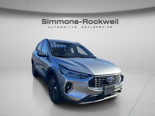 2023 Ford Escape Platinum
