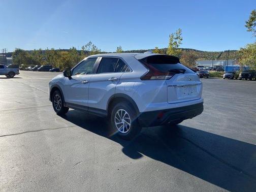 2023 Mitsubishi Eclipse Cross ES