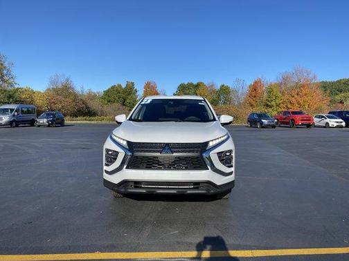 2023 Mitsubishi Eclipse Cross ES
