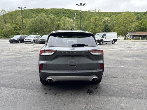 2022 Ford Escape S