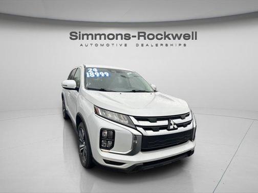 2024 Mitsubishi Outlander Sport SE