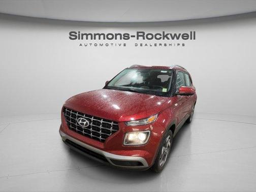 2024 Hyundai VENUE SEL