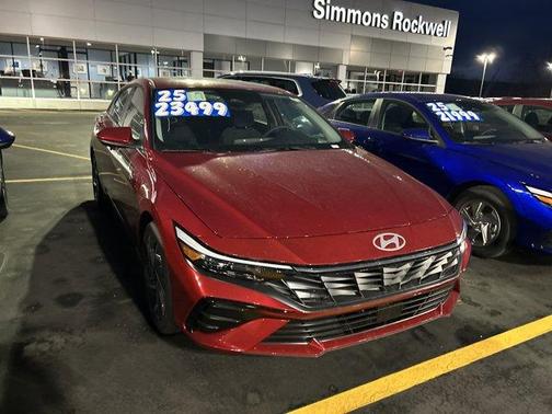 2025 Hyundai ELANTRA SEL Convenience