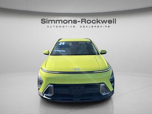 2024 Hyundai KONA SEL