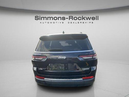 2024 Jeep Grand Cherokee L Laredo