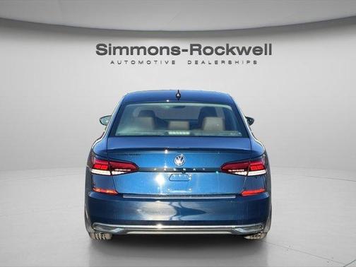 2021 Volkswagen Passat 2.0T SE