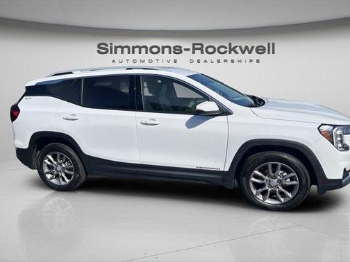 2023 GMC Terrain SLT