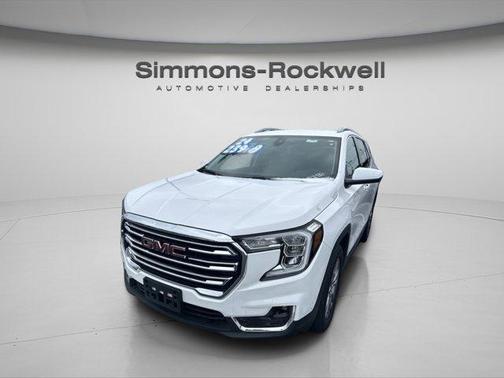 2024 GMC Terrain SLT