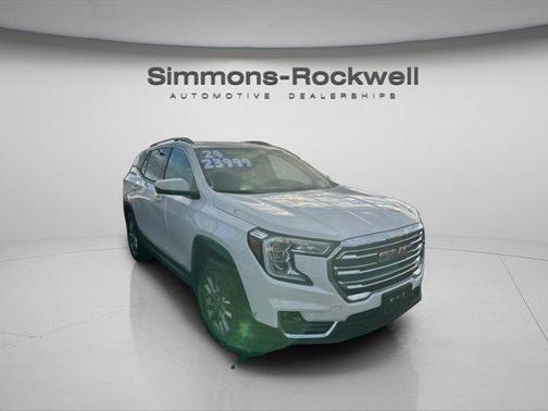 2024 GMC Terrain SLT